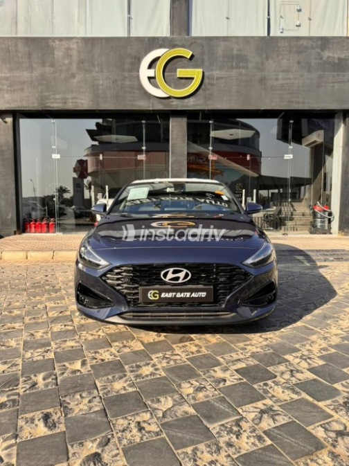 هيونداي I30 2026 أزرق غامق أوتوماتيك جديدة للبيع في القاهرة - 4