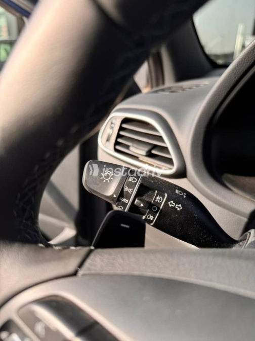 هيونداي I30 2026 أزرق غامق أوتوماتيك جديدة للبيع في القاهرة - 7