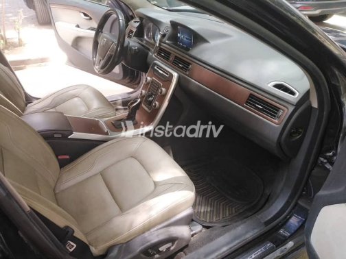 فولفو S80 2015 أزرق غامق أوتوماتيك مستعملة للبيع في الزمالك - 2
