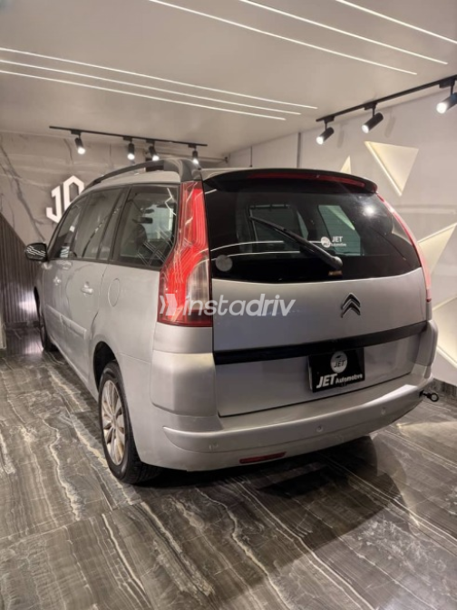 Citroën C4 Grand Picasso 2008 Silver Automatic Used for Sale in Nasr city - 6