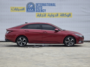 Hyundai Avante 2021 Red Automatic Used for Sale in Greater Cairo ( Cairo + Giza)