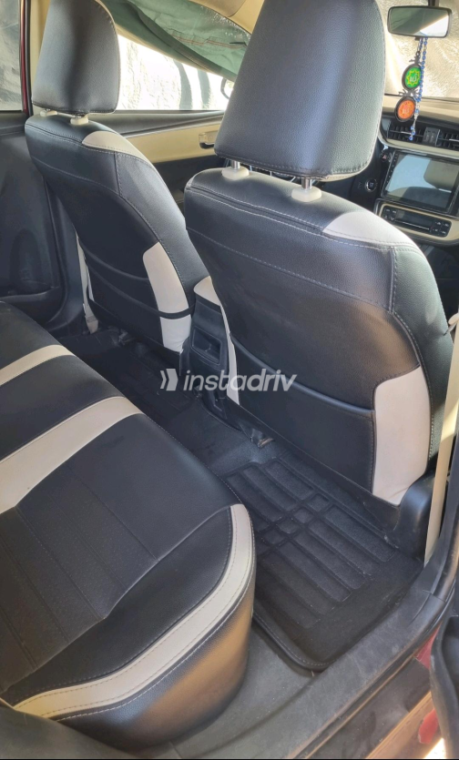 Toyota Corolla 2017 White Automatic Used for Sale in Mansoura - 7
