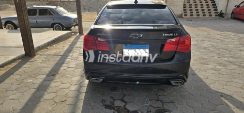 Chevrolet Cruze 2015 Black Automatic Used for Sale in South Sinai - 4