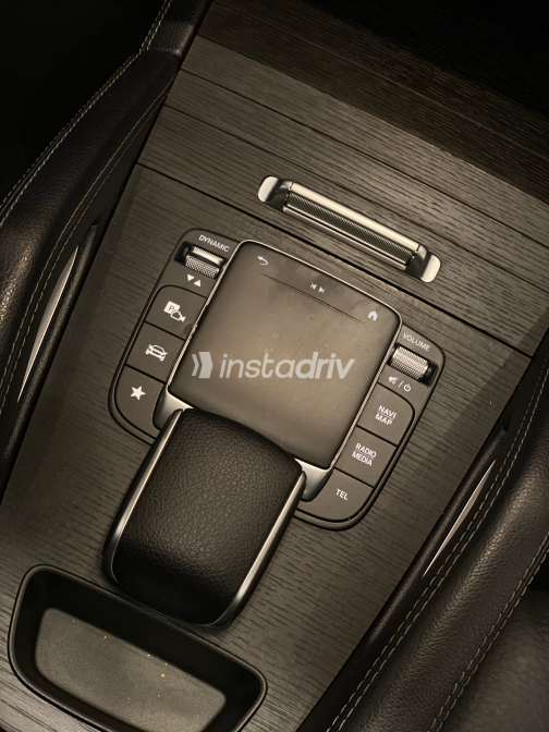 Mercedes GLE 450 2023 Silver Automatic Used for Sale in Heliopolis - 5