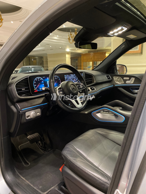 Mercedes GLE 450 2023 Silver Automatic Used for Sale in Heliopolis - 10