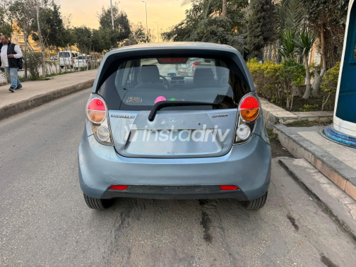 Chevrolet Spark 2011 White Manual Used for Sale in Cairo - 3