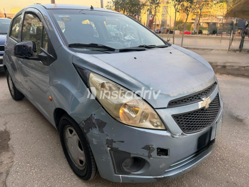 Chevrolet Spark 2011 White Manual Used for Sale in Cairo - 5