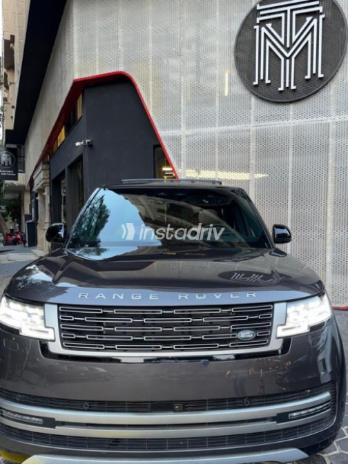 Land Rover Range Rover Vogue 2025 Brown Automatic Used for Sale in Cairo - 1