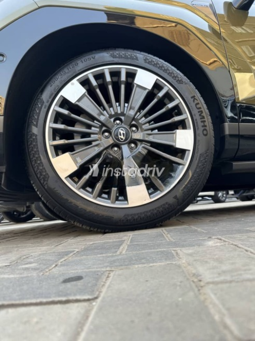 Hyundai Santa Fe 2024 White Automatic New for Sale in Nasr city - 5