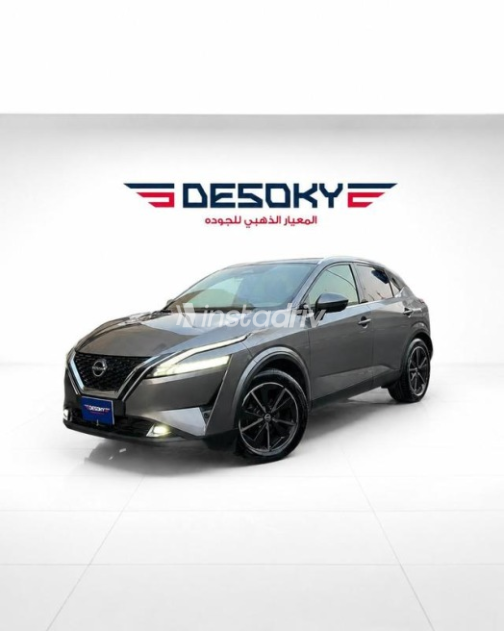 نيسان قشقاي 2025 رمادي أوتوماتيك مستعملة للبيع في مدينة نصر - 5