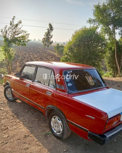 Lada 2105 1993 Burgundy Manual Used for Sale in Tanta - 2