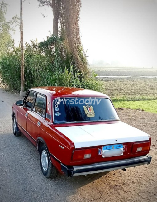 Lada 2105 1993 Burgundy Manual Used for Sale in Tanta - 5