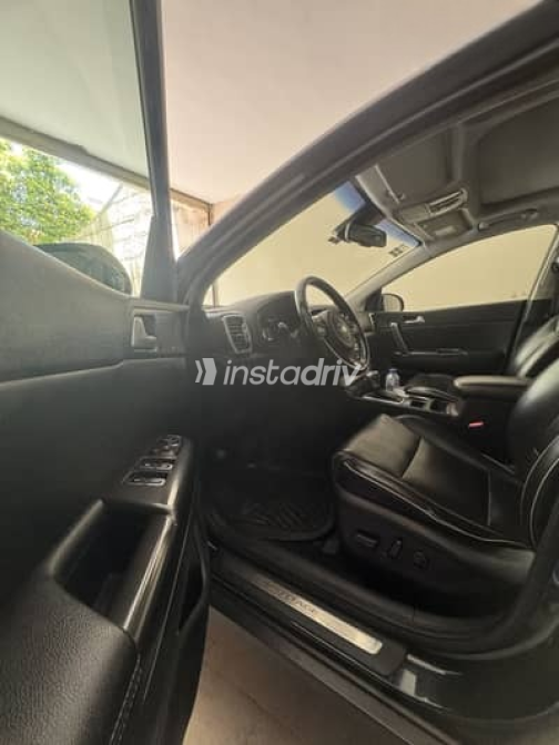 Kia Sportage 2019 Black Automatic Used for Sale in Cairo - 1