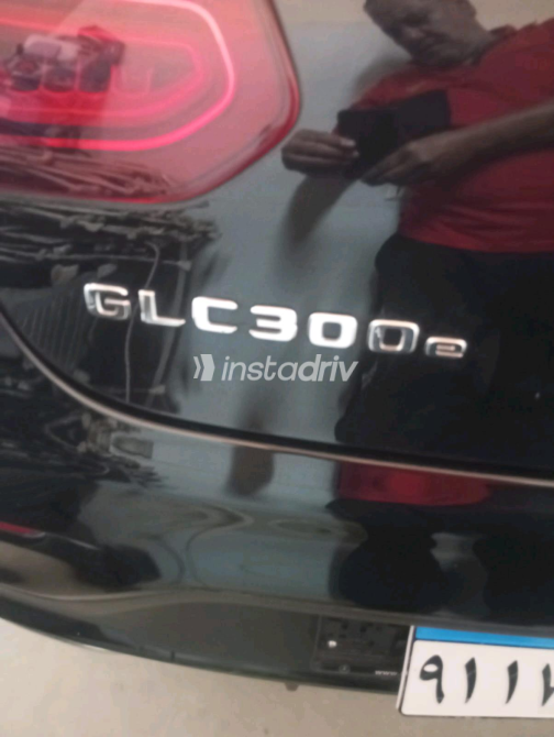 مرسيدس GLC 300 2020 أسود أوتوماتيك مستعملة للبيع في الجيزة - 6