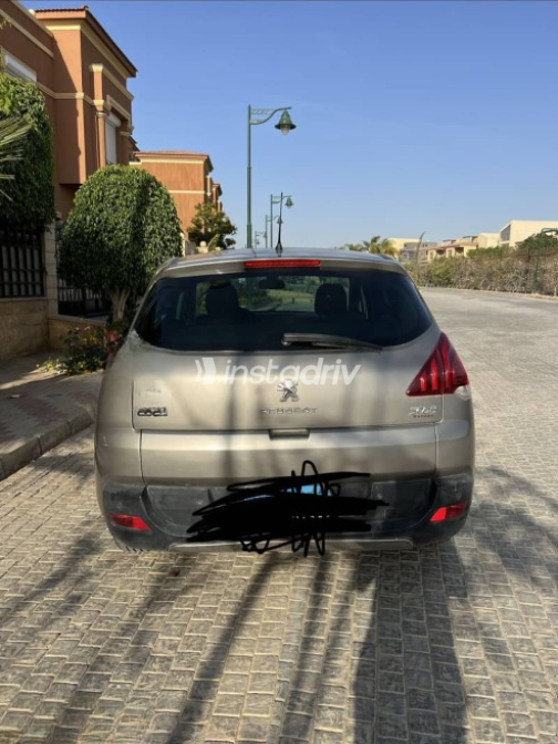 Peugeot 3008 2016 Gold Automatic Used for Sale in Zamalek - 2