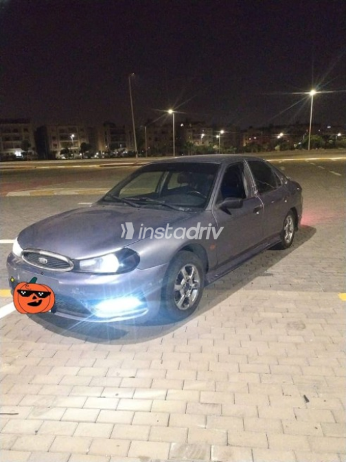 Ford Mondeo 1998 Silver Automatic Used for Sale in Cairo - 3