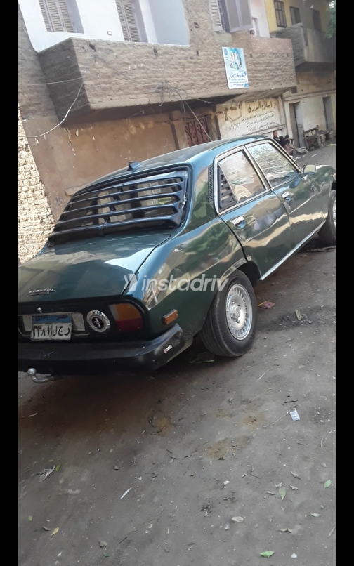 Peugeot 504 1978 Green Manual Used for Sale in Sohag - 1