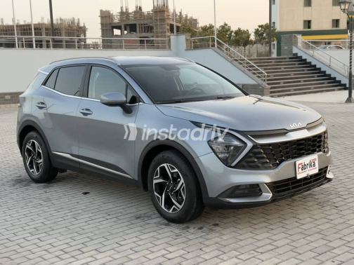 Kia Sportage 2023 Silver Automatic Used for Sale in Cairo - 3