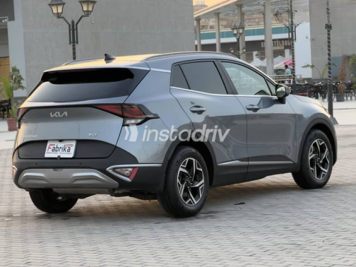 Kia Sportage 2023 Silver Automatic Used for Sale in Cairo - 5