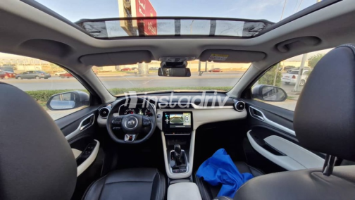 MG ZS 2026 Silver Automatic Used for Sale in Nasr city - 7
