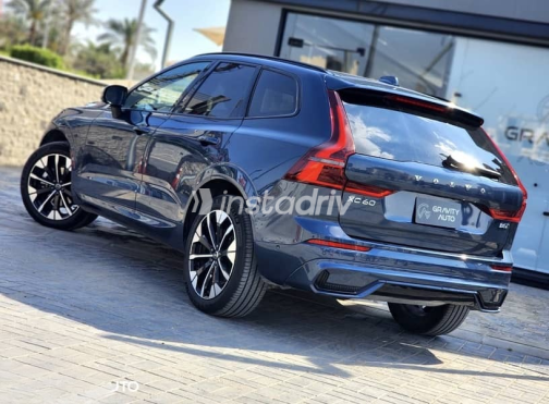 Volvo XC60 2026 Dark Blue Automatic Used for Sale in Giza - 3