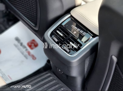 Volvo XC60 2026 Dark Blue Automatic Used for Sale in Giza - 8