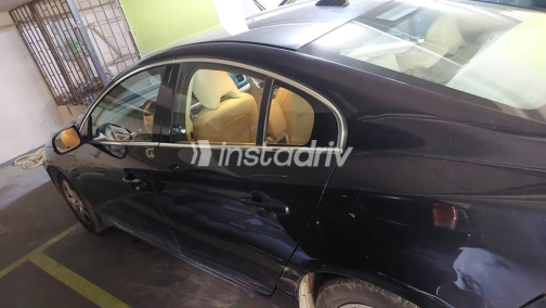 Volvo S60 2018 Dark Blue Automatic Used for Sale in Downtown - 1