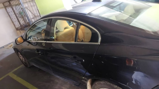 Volvo S60 2018 Dark Blue Automatic Used for Sale in Downtown