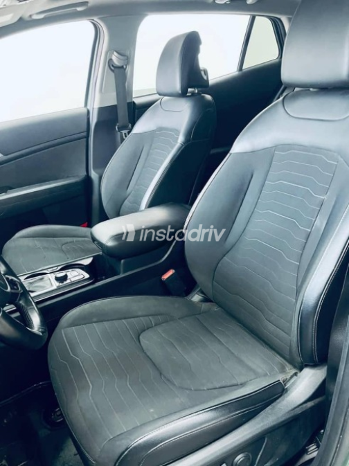 Kia Sportage 2022 Green Automatic Used for Sale in Alexandria - 4