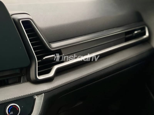 Kia Sportage 2022 Green Automatic Used for Sale in Alexandria - 9