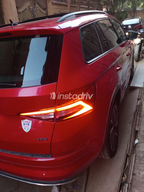 سكودا كودياك 2020 أبيض أوتوماتيك مستعملة للبيع في الجيزة - 6