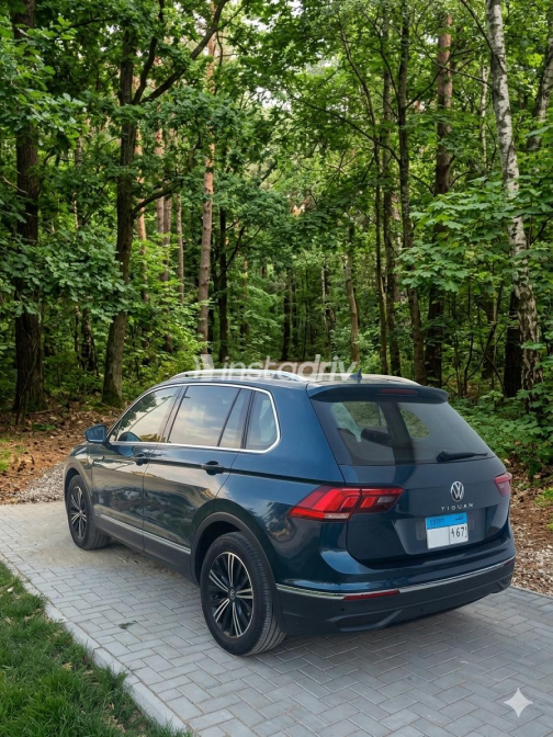 Volkswagen Tiguan 2024 Turquoise Automatic Used for Sale in 10th of Ramadan - 5