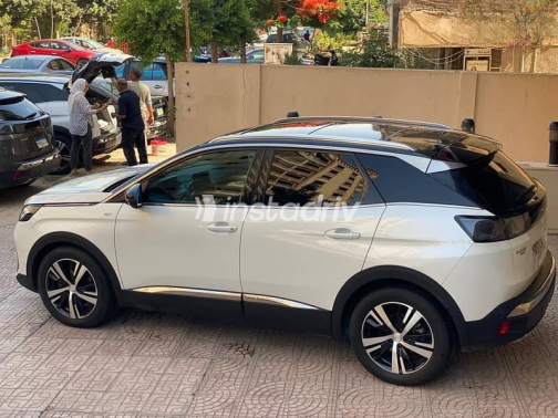 Peugeot 3008 2021 White Automatic New for Sale in Nasr city - 4
