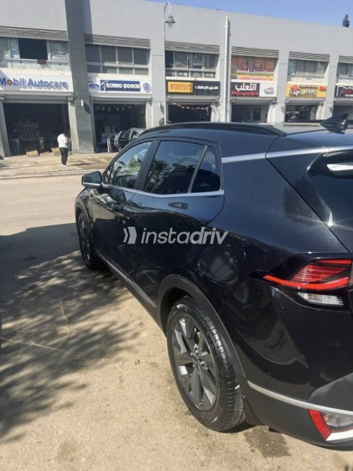 Kia Sportage 2024 Black Automatic Used for Sale in Madinaty - 5