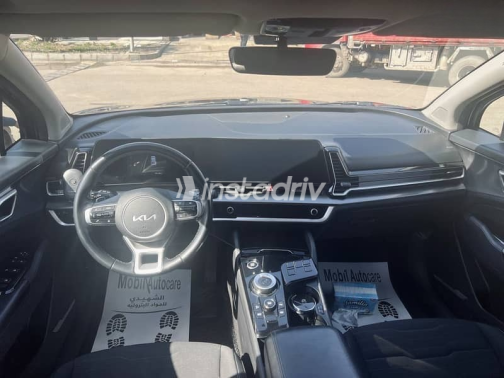 Kia Sportage 2024 Black Automatic Used for Sale in Madinaty - 8