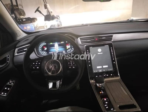 MG Rx5 2025 Black Automatic Used for Sale in Giza - 5