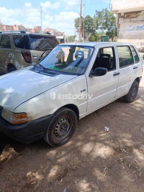 Fiat Uno 2002 White Manual Used for Sale in Greater Cairo ( Cairo + Giza) - 2