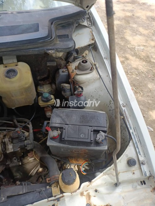 Fiat Uno 2002 White Manual Used for Sale in Greater Cairo ( Cairo + Giza) - 5
