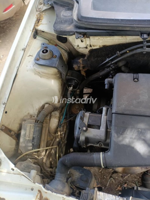 Fiat Uno 2002 White Manual Used for Sale in Greater Cairo ( Cairo + Giza) - 6