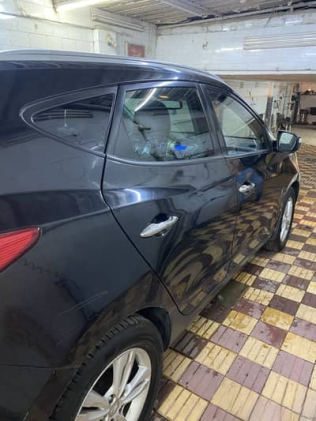 هيونداي IX 35 2013 أسود أوتوماتيك مستعملة للبيع في القاهرة