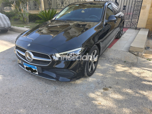 Mercedes C 180 2023 Black Automatic Used for Sale in Cairo - 2