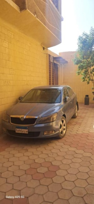 سكودا فانتازيا 2010 سماوي أوتوماتيك مستعملة للبيع في القاهرة