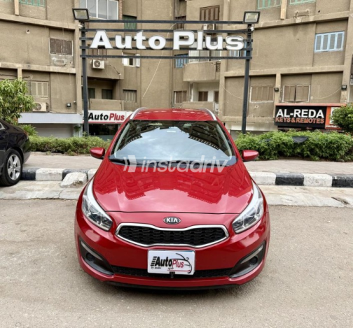 Kia Ceed 2019 Red Automatic Used for Sale in Nasr city - 1