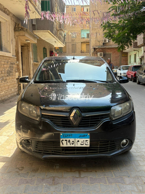 Renault Logan 2015 Black Manual Used for Sale in Giza - 5