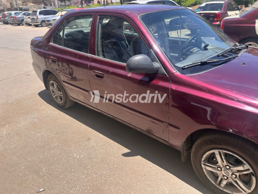 Hyundai Verna 2017 White Manual Used for Sale in Mansoura - 1