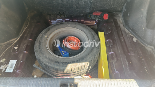 Hyundai Verna 2017 White Manual Used for Sale in Mansoura - 3