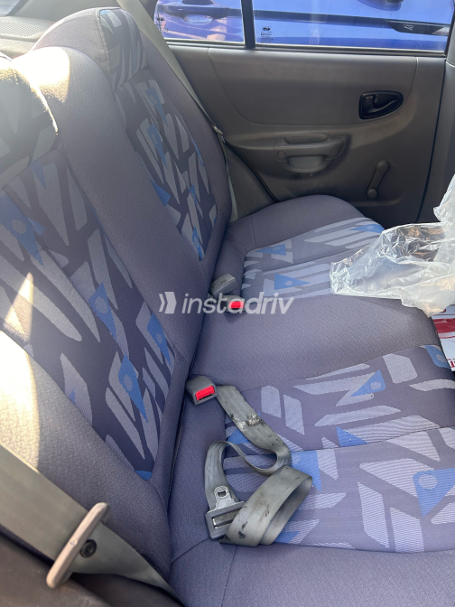 Hyundai Verna 2017 White Manual Used for Sale in Mansoura - 4