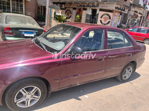 Hyundai Verna 2017 White Manual Used for Sale in Mansoura - 5