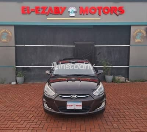Hyundai Accent 2017 Brown Automatic Used for Sale in Nasr city - 1