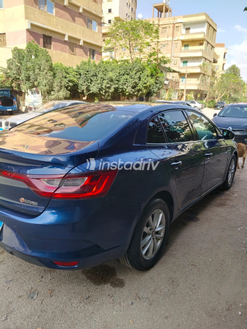 Renault Megane 2019 White Automatic Used for Sale in Cairo - 6